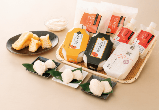 ���T����������